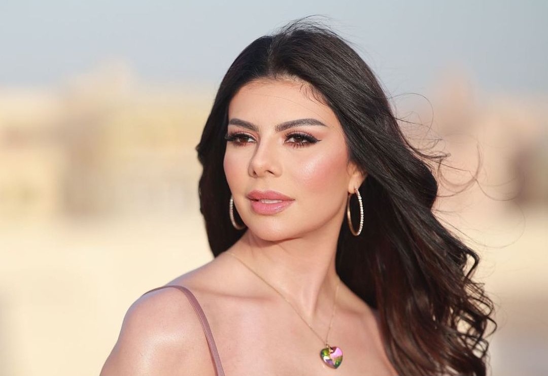 أميرة فتحي توضح رأيها في اتجاه بعض الفنانين لـ لايفات التيك توك