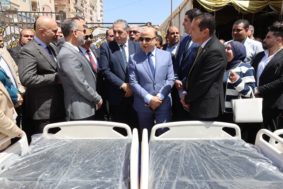 محافظ كفرالشيخ يشهد تسليم أجهزة طبية متطورة بمستشفى العام بدعم من حزب الشعب الجمهوري