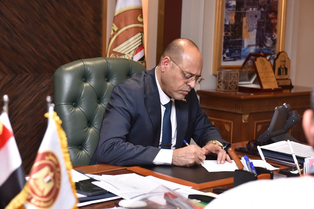 وزير العمل: إجازة مدفوعة الأجر للعاملين بالقطاع الخاص بمناسبة عيد العمال