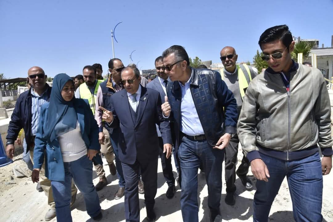 محافظ بورسعيد يشهد انطلاق المرحلة الأولى من تطوير كورنيش المدينة