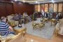 مدير مدرسة النيل الدولية يكرم محافظ الأقصر تقديرًا لجهوده الداعمة للعملية التعليمية