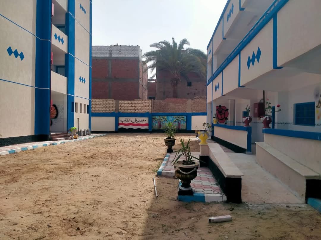محافظ أسيوط: إحلال جزئي وصيانة بمدرسة المنشأة الكبرى الابتدائية بمركز القوصية