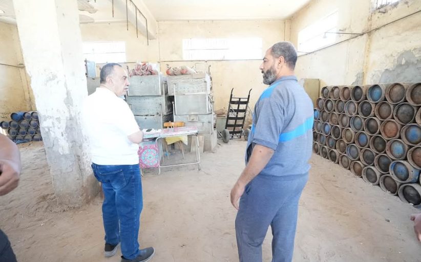 محافظ أسيوط يتفقد مستودع أسطوانات البوتاجاز بالجمعية التعاونية الزراعية