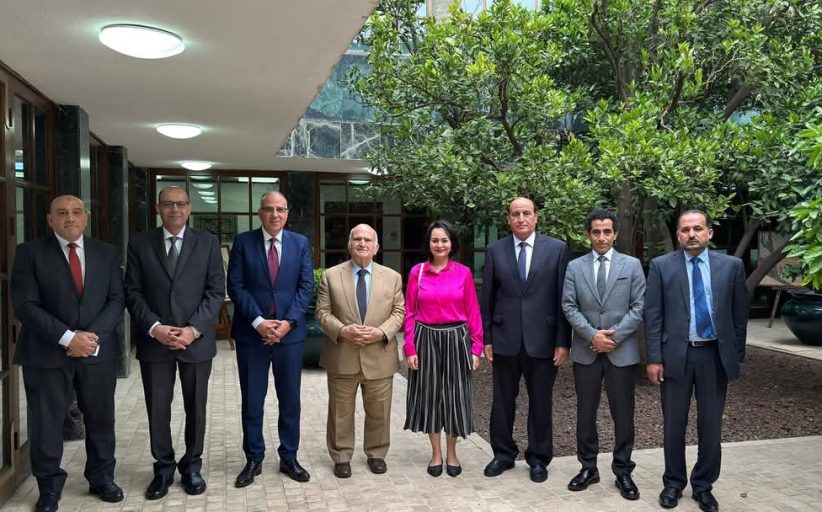 وزير الري يلتقي الأمير الحسن بن طلال لبحث تعزيز التعاون بين مصر والأردن