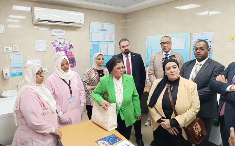 نائب وزير الصحة تتفقد المنشآت الصحية بمحافظة أسوان