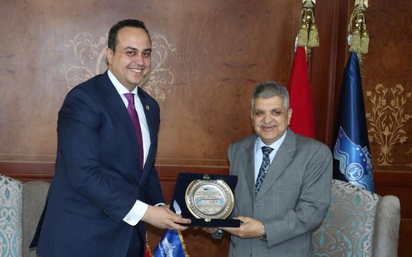 رئيس هيئة الرعاية الصحية يتفقد محافظة الإسماعيلية لمتابعة مستجدات منظومة التأمين الصحي