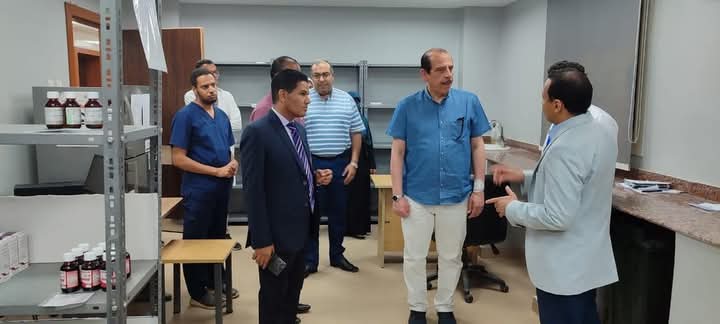 نائب وزير الصحة يتفقد عددٍ من المنشآت الطبية بمحافظة الأقصر