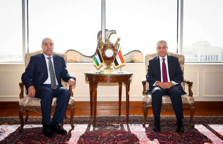 وزير‎ الخارجية يستقبل نائب رئيس اللجنة التنفيذية لمنظمة التحرير الفلسطينية 
