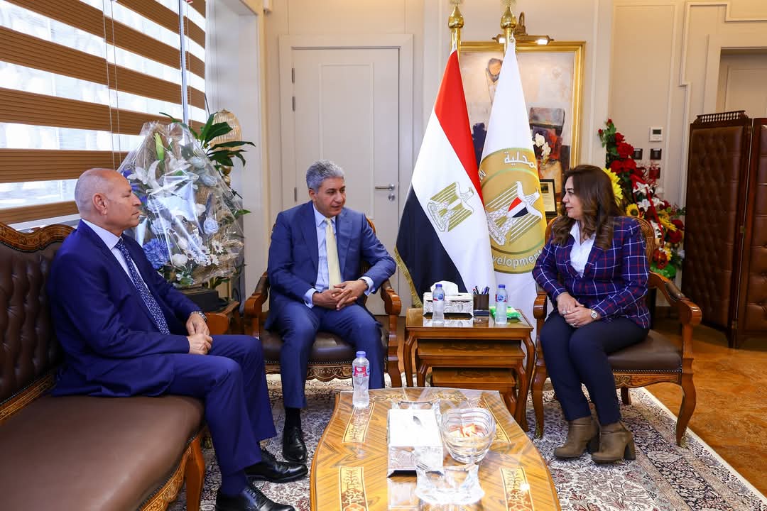 وزيرا التنمية والسياحة والآثار يبحثان وضع آلية محددة لتحصيل الرسوم من المنشآت الفندقية