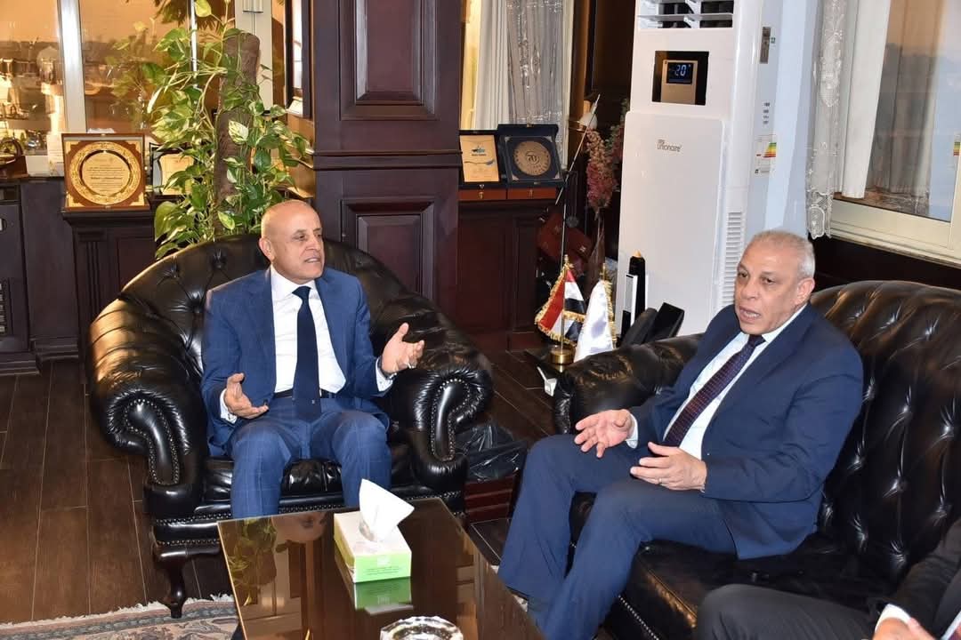 رئيس هيئة تنمية الصعيد يبحث مع محافظ الأقصر تعزيز التعاون المشترك لدعم جهود التنمية