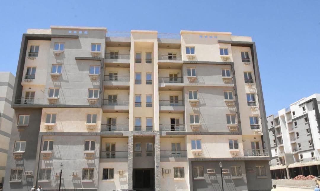 وزير الإسكان: بدء تسليم دفعة جديدة من وحدات 