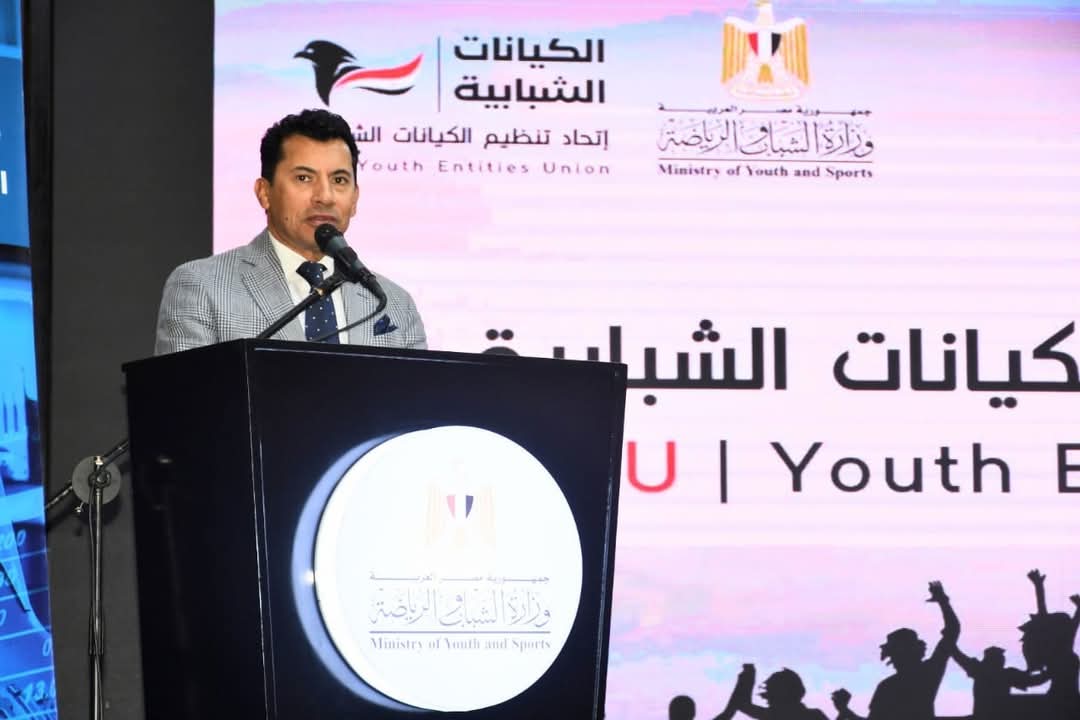 وزير الشباب ورئيس البورصة يشهدان الفاعليات الأولى من المبادرة الوطنية 