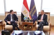وزير الاتصالات يبحث مع وزير التجارة السويدى سبل تعزيز التعاون المشترك