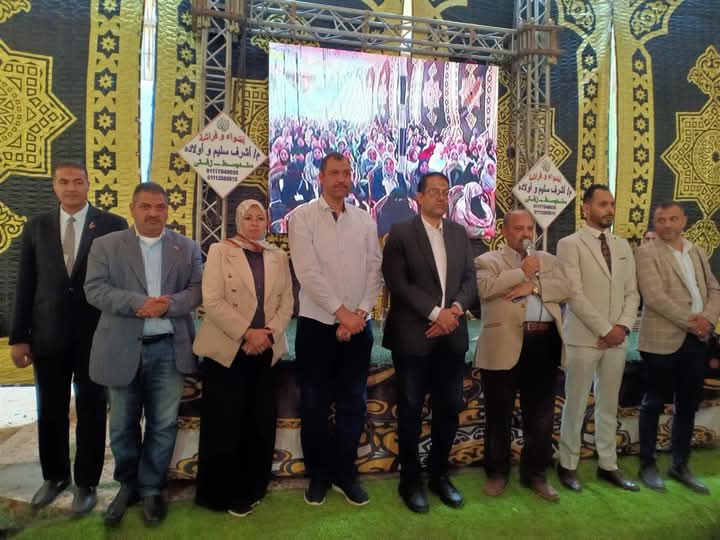 محافظ الغربية يتابع انطلاق أكبر قافلة مراجعة نهائية لطلاب الثانوية العامة بزفتى