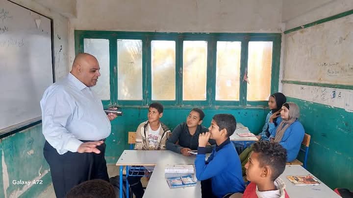 مديرية التربية بالبحر الأحمر تتفقد المدارس التابعة لإدارة غارب