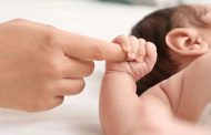 التفاصيل الكاملة.. نظرة المجتمع للأم الغير مُنجبه وجهود حل تلك المشكلة| علم الإجتماع يُجيب