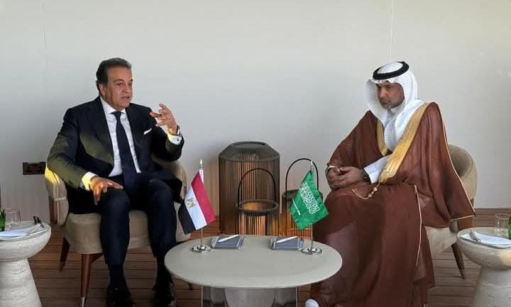 وزير الصحة يبحث مع نظيره السعودي الإجراءات التنفيذية الخاصة بالبعثة الطبية المصرية لموسم الحج لعام 2025