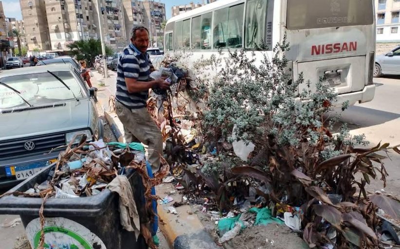 محافظ بورسعيد يشدد على تطوير منظومة المخلفات وتحسين البيئة بحي المناخ
