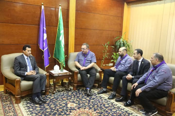 وزير الشباب يبحث مع الأمين العام للمنظمة العالمية للحركة الكشفية الملفات المشتركة