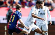 رغم تألق مبابي، ريال مدريد يخسر في كلاسيكو مثير أمام برشلونة