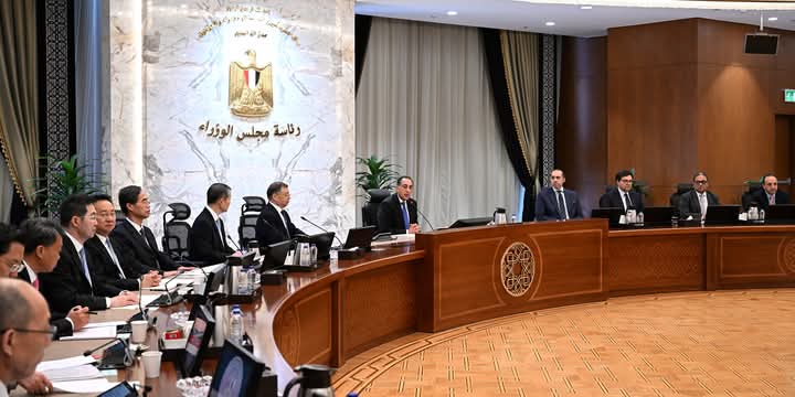 رئيس الوزراء يستقبل عضو المكتب السياسي للجنة المركزية للحزب الشيوعي الصيني والوفد المرافق