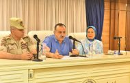 محافظ أسيوط يؤكد ضرورة رفع الوعى لدى الشباب والنشء بمخاطر الهجرة غير الشرعية