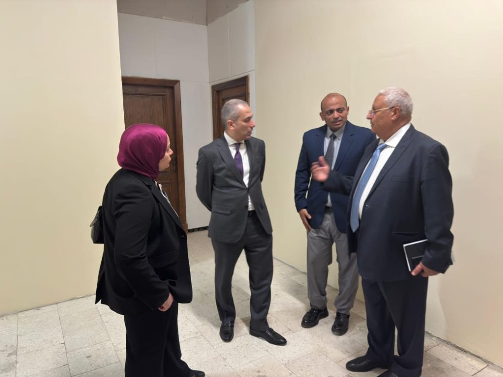 رئيس البنك الزراعي المصري يتفقد الأعمال النهائية بمقر البنك بالعاصمة الإدارية