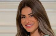إطلالة صيفية ساحرة لـ منة فضالي أمام البحر في لبنان