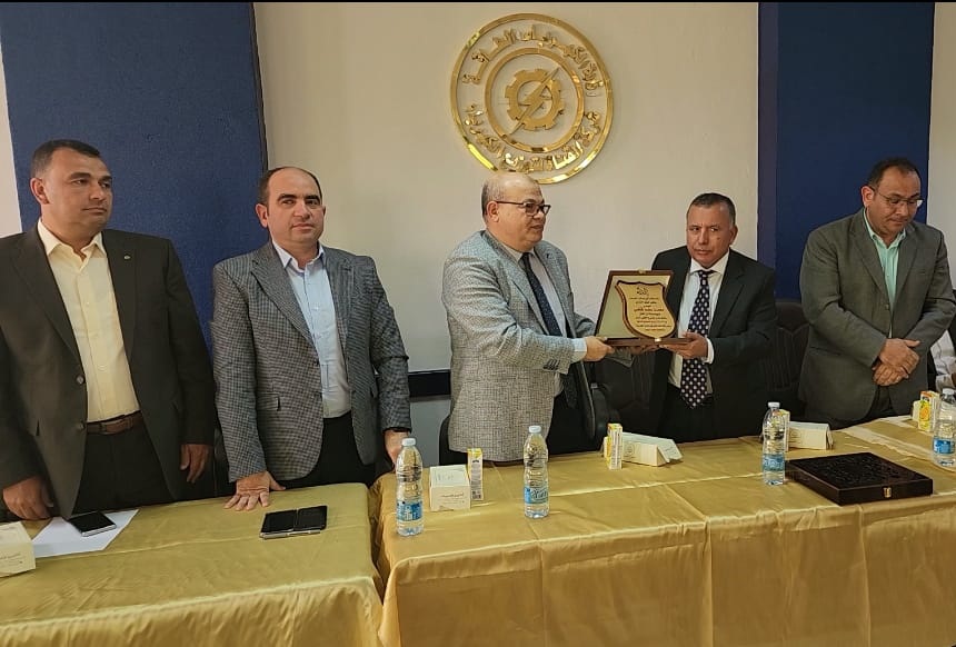 قطاع كهرباء المدن الجديدة يهنئ المهندس 
