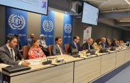وزير العمل يشارك في جلسة خاصة بشأن 