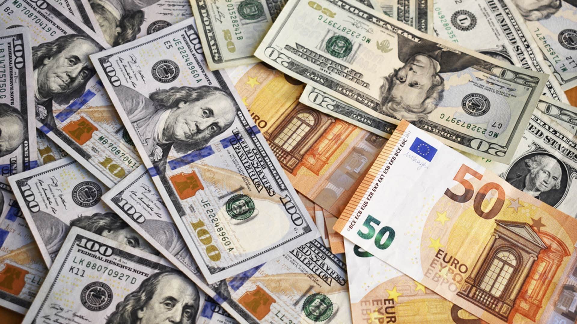 5 ملايين جنيه جهود ضباط مباحث الأموال العامة خلال 24 ساعة بمديريات الأمن المختلفة 