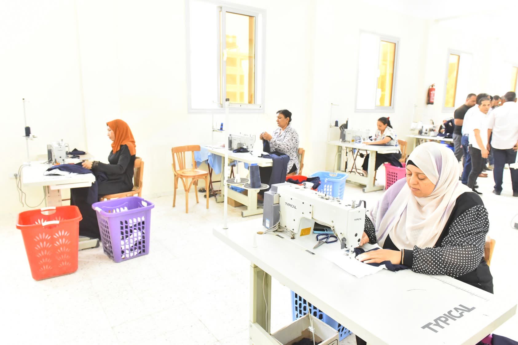 محافظ أسيوط يتفقد المجمع الصناعي الحرفي بقرية الشامية بساحل سليم لمتابعة سير العمل