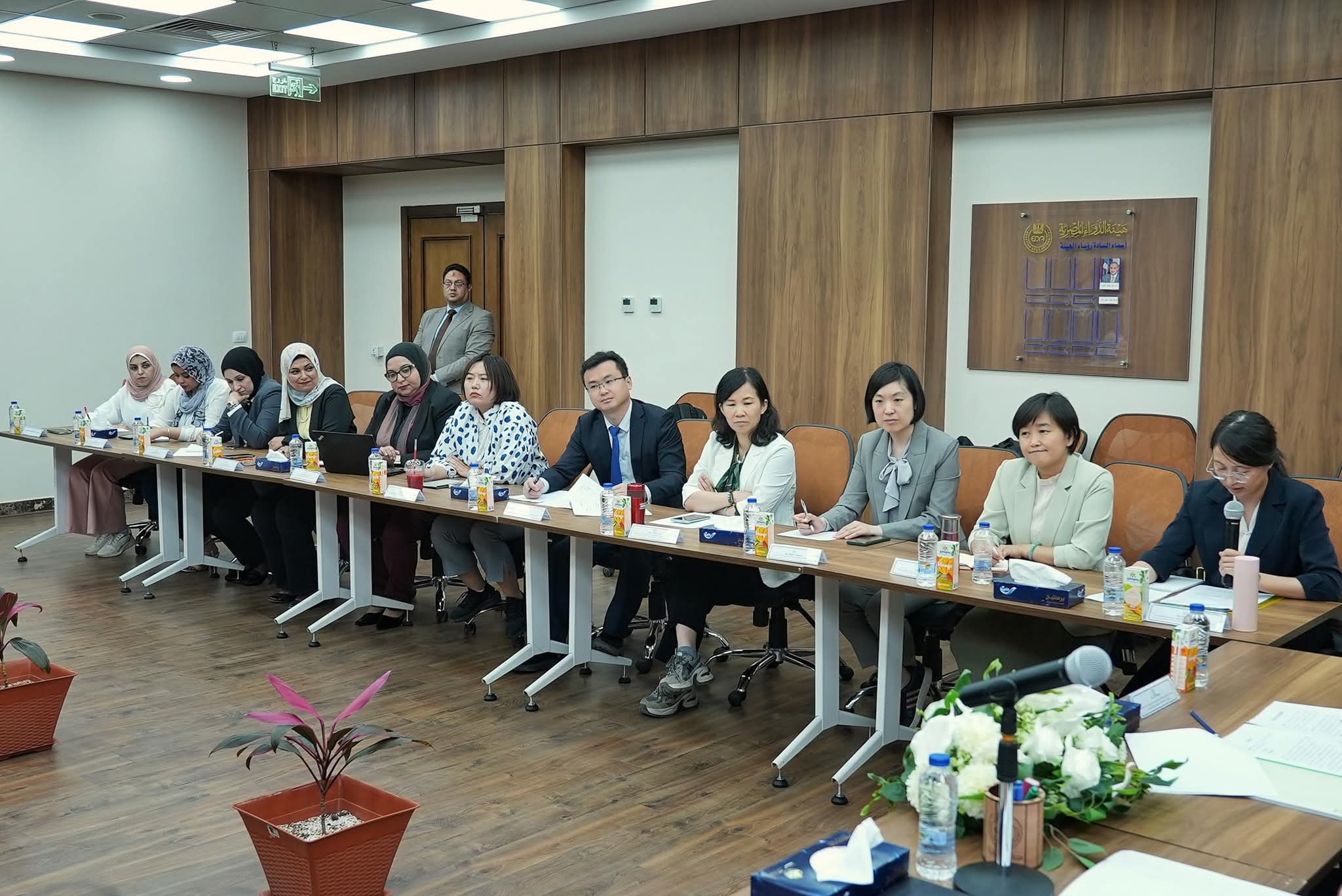 رئيس هيئة الدواء يستقبل وفد الإدارة الوطنية للمنتجات الطبية بجمهورية الصين الشعبية