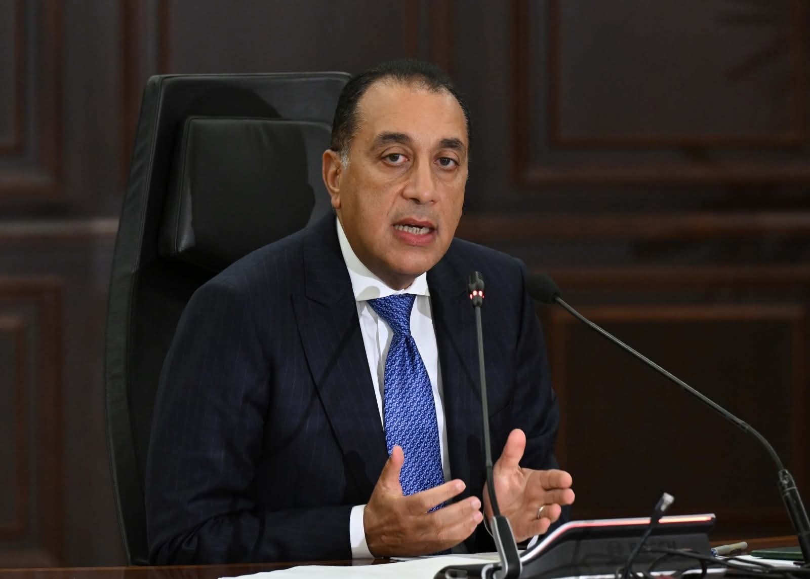 رئيس الوزراء يتابع تنفيذ تكليفات الرئيس بشأن حادث الطريق الدائري الإقليمي