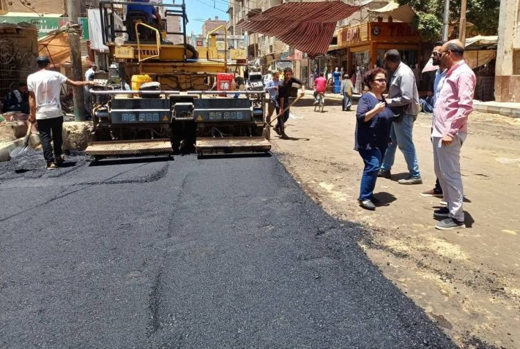 محافظة المنيا تواصل تطوير الطرق ورفع كفاءة البنية التحتية