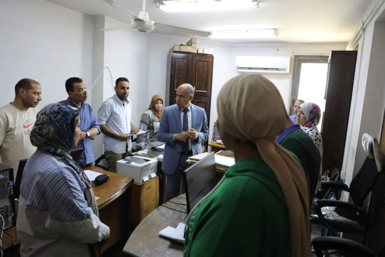 محافظ المنيا يؤكد الإسراع بتقنين أراضي الدولة وتخفيف الأعباء
