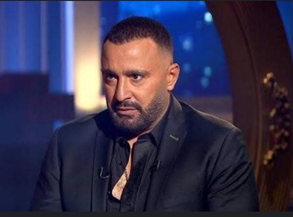 السقا يشعل مواقع التواصل بظهوره في عيد ميلاد شيرين شيحة