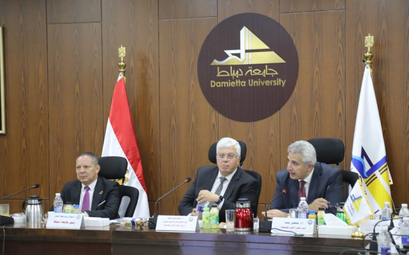 عاشور : إدراج 27 جامعة مصرية ضمن أفضل الجامعات العالمية لعام 2025–2026
