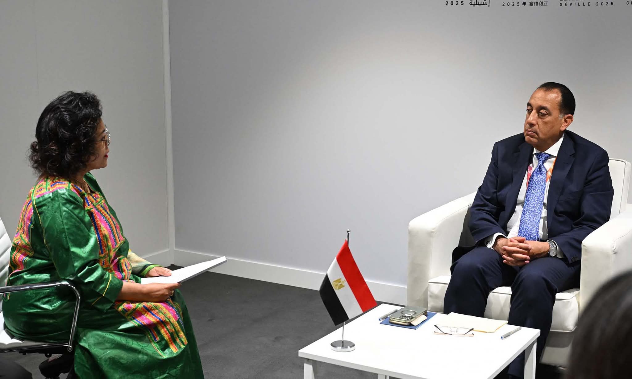رئيس الوزراء يلتقي المديرة التنفيذية لوكالة الاتحاد الأفريقي للتنمية 