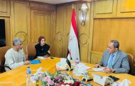 محافظ قنا يفتح أبواب الحلول أمام مئة طلب جماهيري