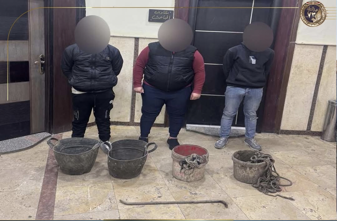 أمن الجيزة ينجح في ضبط عصابات التنقيب عن الآثار