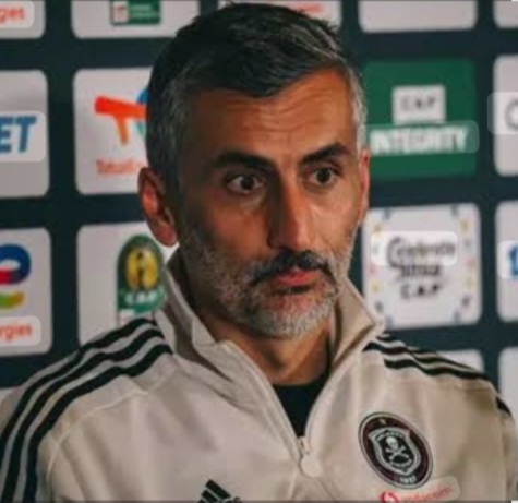 الأهلي ينتظر قرار ريبيرو بشأن إعارة محمد عبد الله