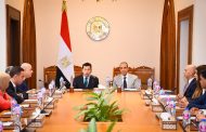 وزيرا الخارجية والرياضة يبحثان سبل تعزيز التعاون المشترك بين الوزارتين