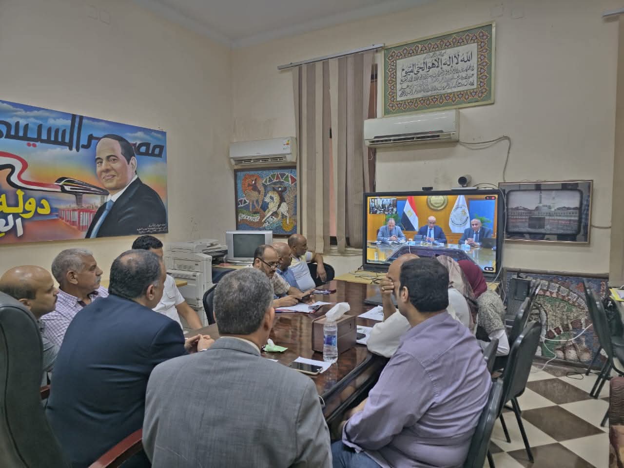 محافظ أسيوط يتابع لجان الثانوية ويوجه بتأمين وراحة الطلاب
