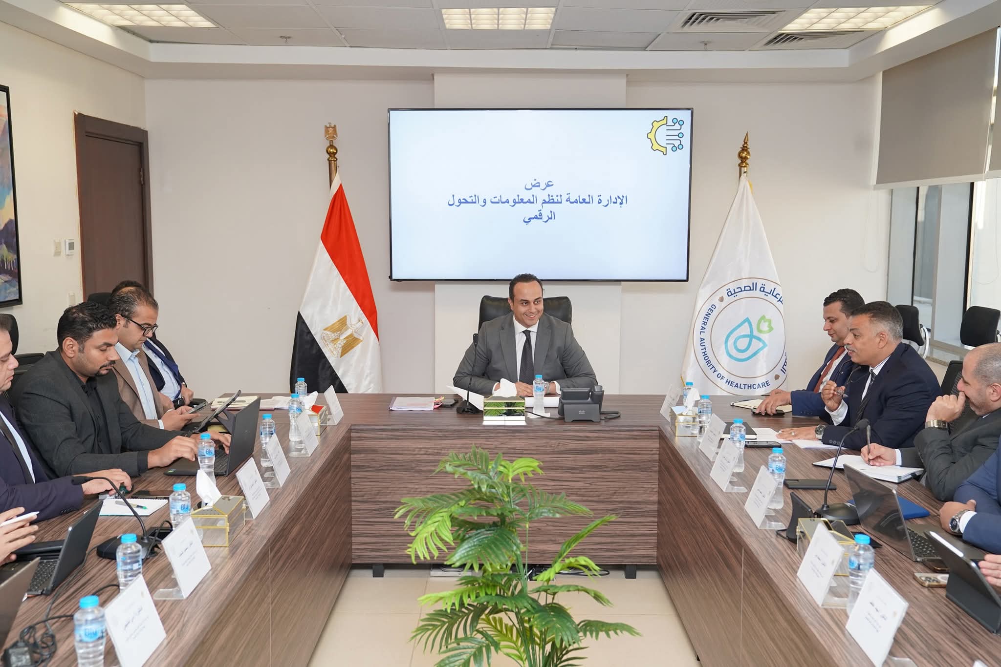 السبكي يتابع التحول الرقمي لغرف العمليات OR بمنشآت الهيئة