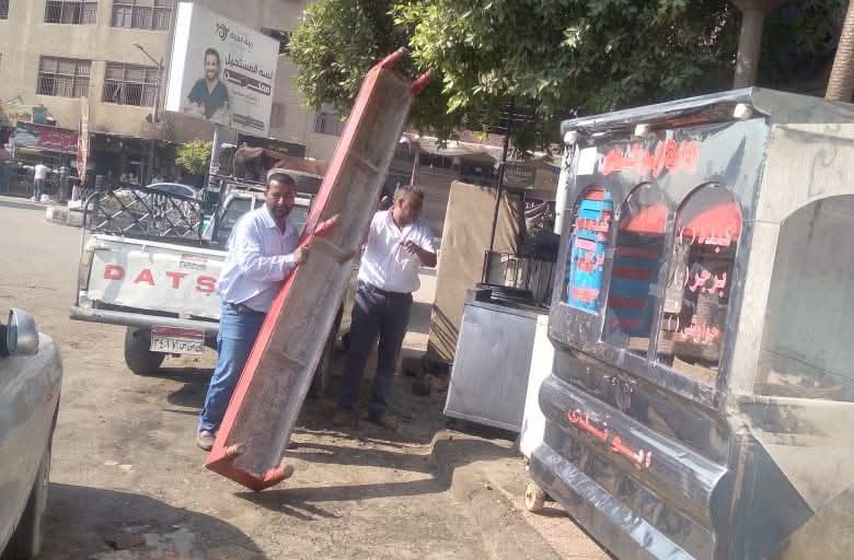 محافظ أسيوط يوجه بإزالة الإشغالات لتحقيق سيولة مرورية بالقوصية