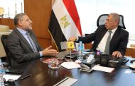 الرئيس التنفيذي يناقش آليات التكامل بين خبرات المركز القومي لبحوث المياه