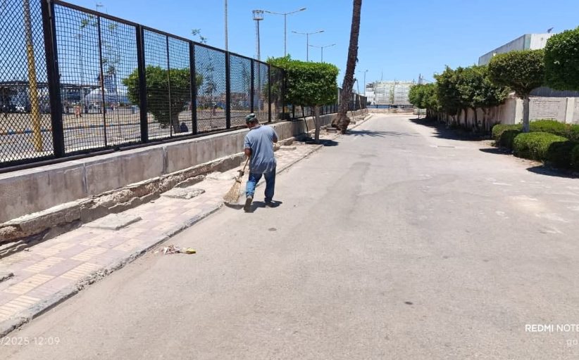 رئيس مدينة بورفؤاد يتابع رفع المخلفات وتحسين منظومة النظافة الشاملة