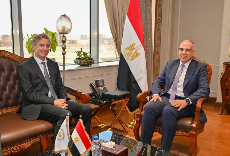 وزير الري يلتقي الممثل المقيم لبرنامج الأمم المتحدة الإنمائي في مصر