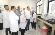 نائب وزير الصحة يتفقد المنشآت الطبية بالإسماعيلية ويوجه بمكافآت للمتميزين